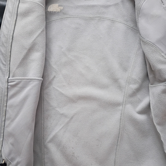The North Face Women's Zip Up Jacket - Picture 9 of 11